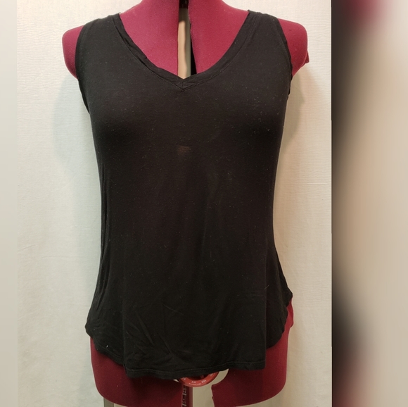 Looking for a Full Outfit?! Look no further. size medium/29 pant/handbag/boots! - Picture 5 of 7